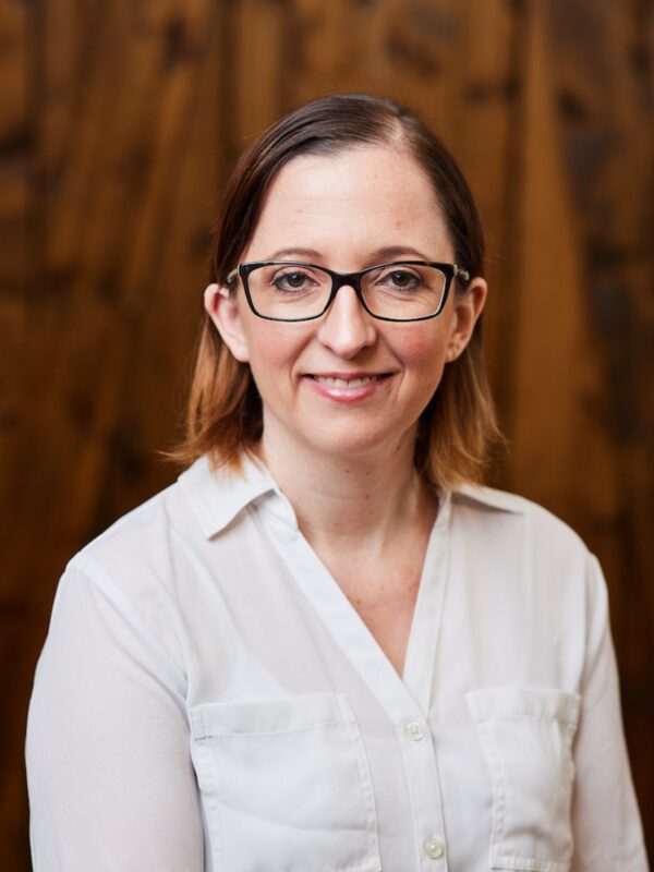 Jennifer Hernandez — Litigation Paralegal
